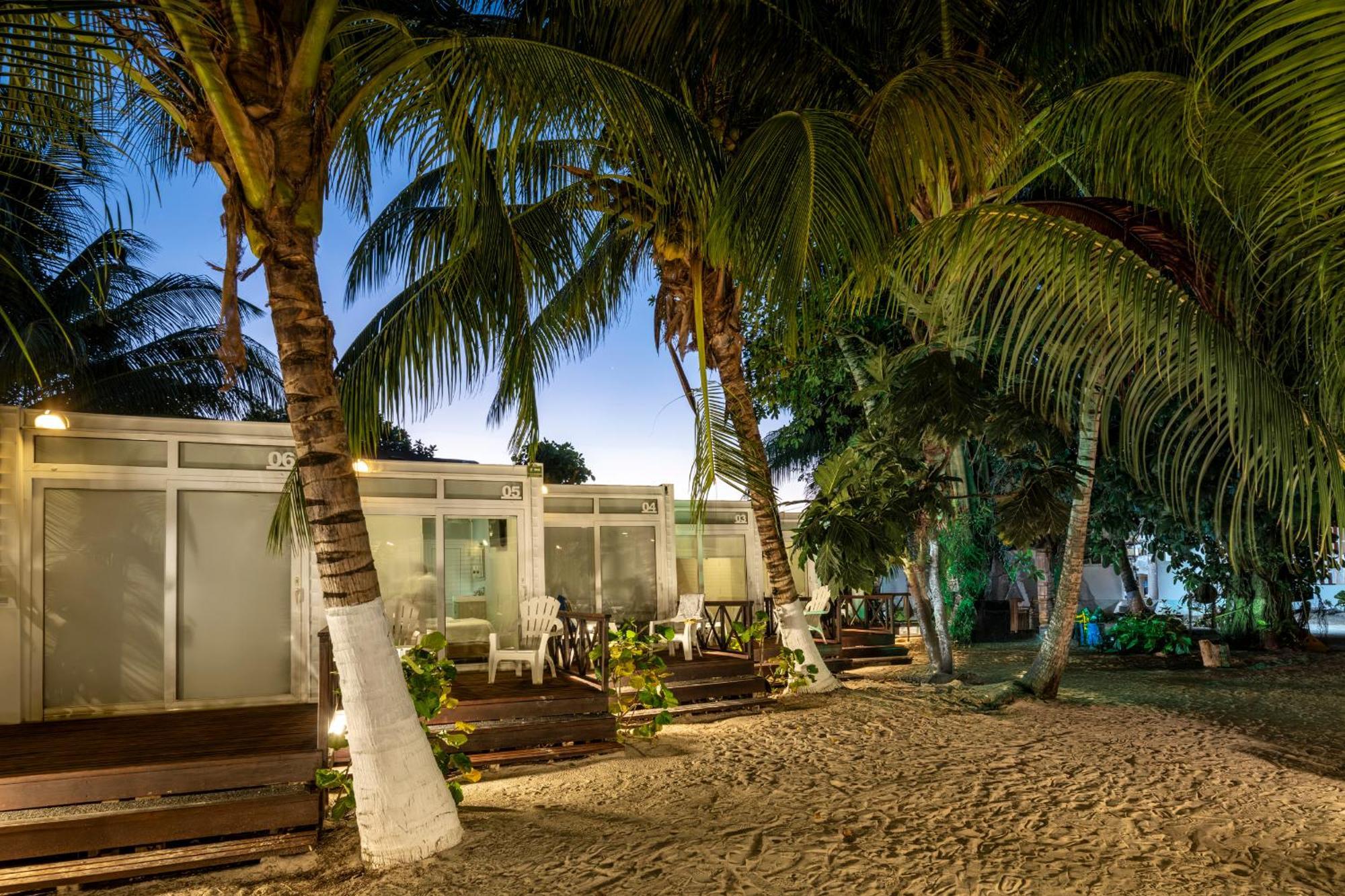 Hotel Reina Del Mar By Dorado San Andres  Exterior photo